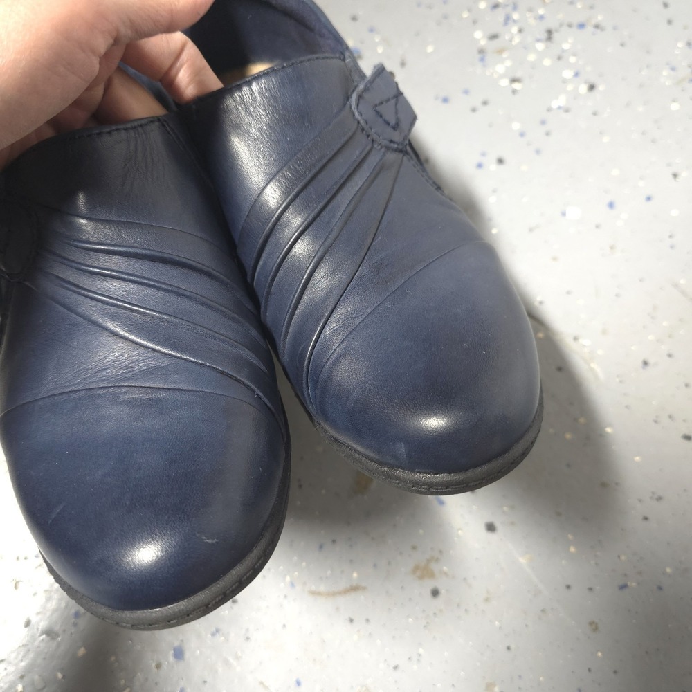 Earth Origins Navy Blue Leather Comfort Loafers Women's Size 9 EUC - Picture 2 of 12